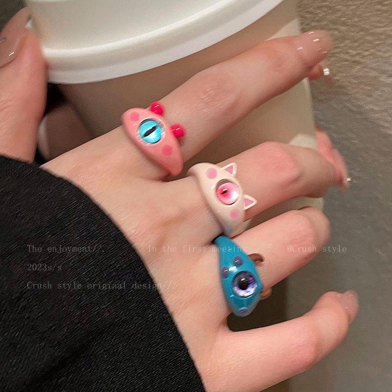 Charming One-Eyed Monster Ring: Playful and Unique Open Ring Design for Women