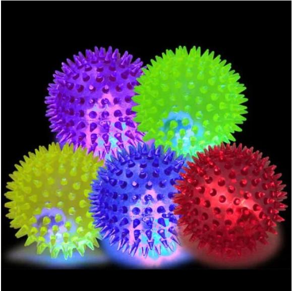 6PCS Light Up Spike Balls Fetching Dogs Play Toys Flashing Lights Squeaker Small