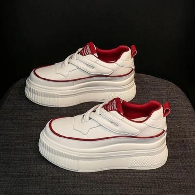 Женская обувь – Кроссовки