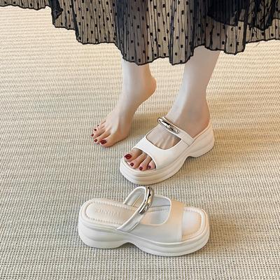 Женская обувь – Сандалии