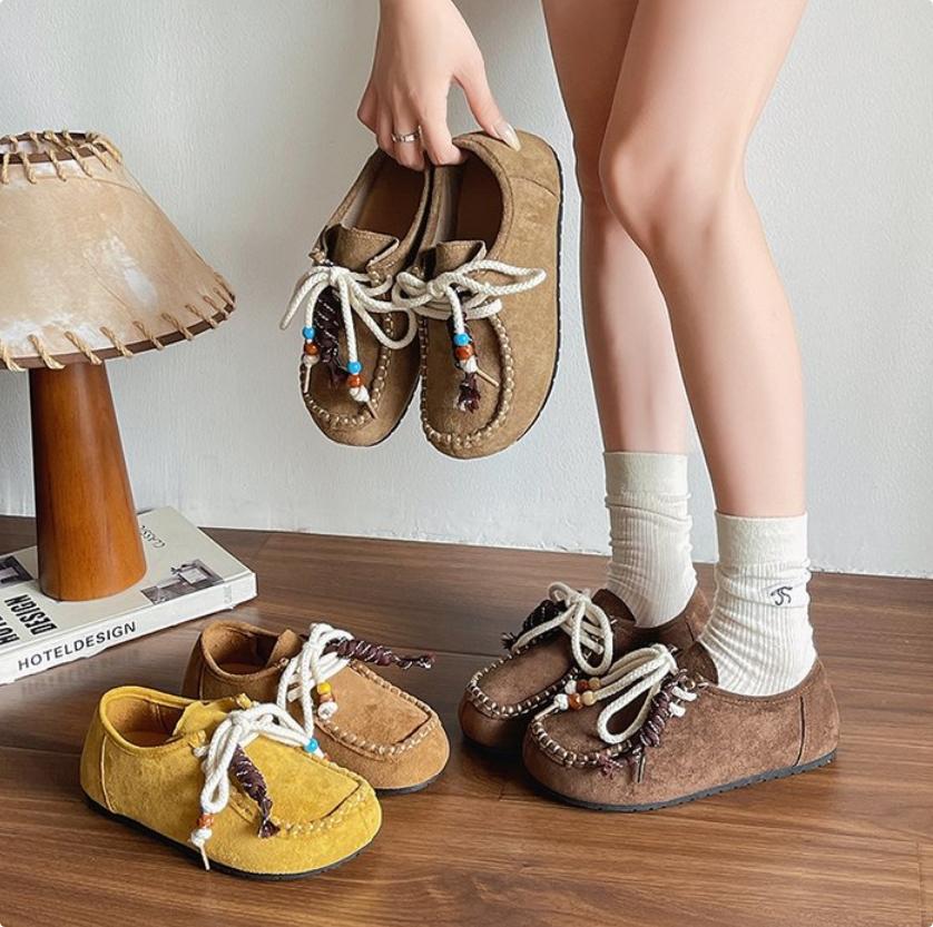 Мода 2025 Обувь ниндзя таби Одинарная Женская Ретро Замшевые Балетки Раздвоенный Носок Копыто Лодочки Лолита Обувь Женская Мэри Джейн Мокасины Балетки