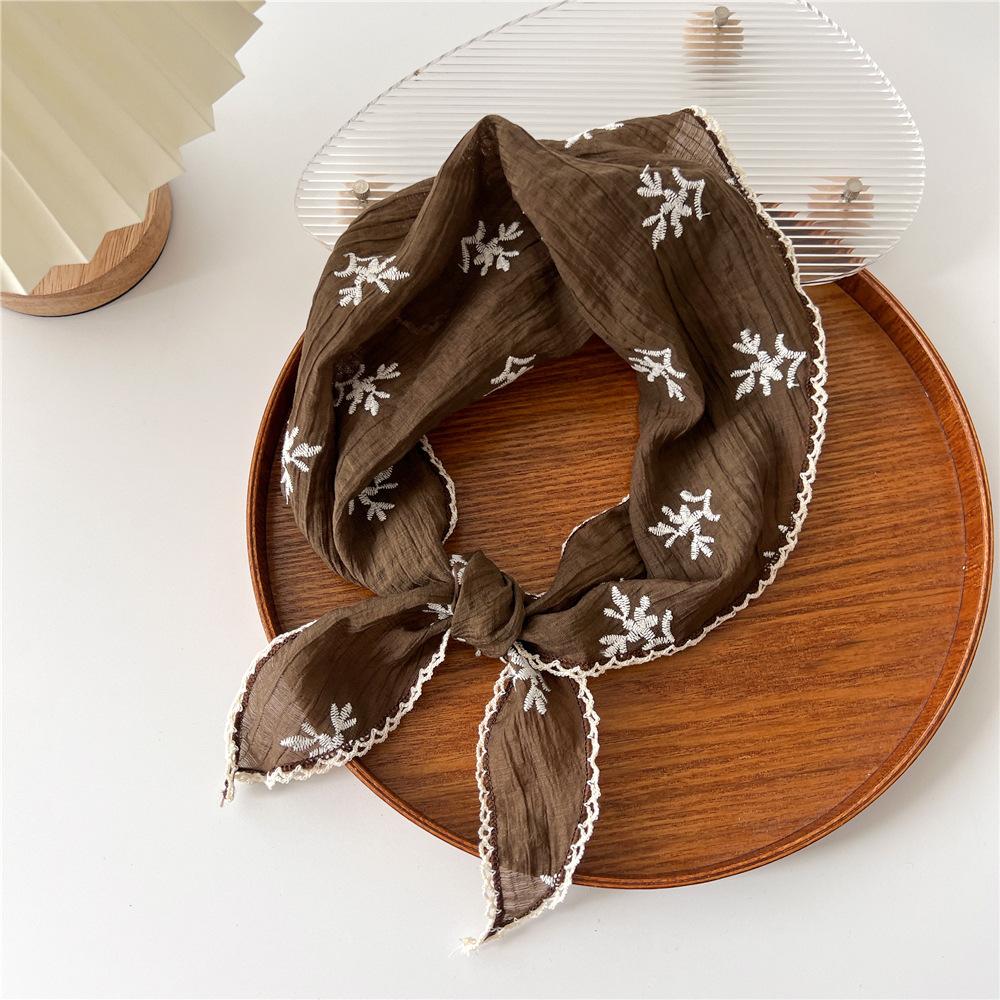 Cotton Linen Lace Triangular Scarf For Women In Spring Autumn And Summer Small Floral Small Scarf Headband Decoration Thin Style Wrapped Silk Scarf