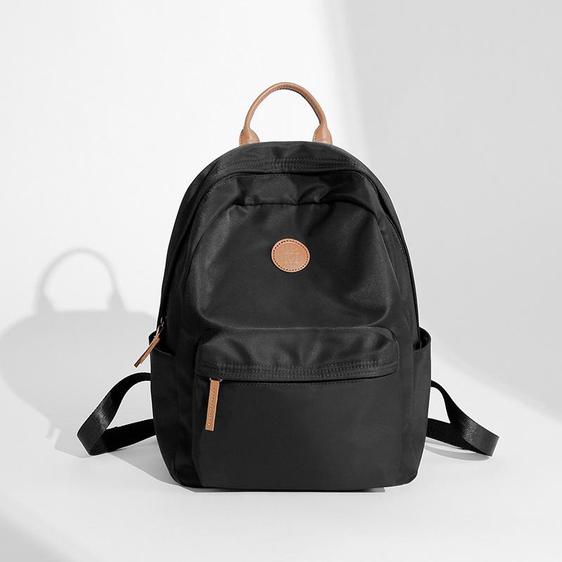 Fashionable Nylon Oxford Cloth Large Capacity Backpack Commuting Backpack Fashionable Simple Computer Bag Casual Travel