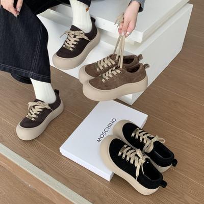 Уродливые милые туфли-хлебушки с большой головой женские 2025 осень новые на толстой подошве увеличивающие рост универсальные из матовой кожи повседневные спортивные туфли