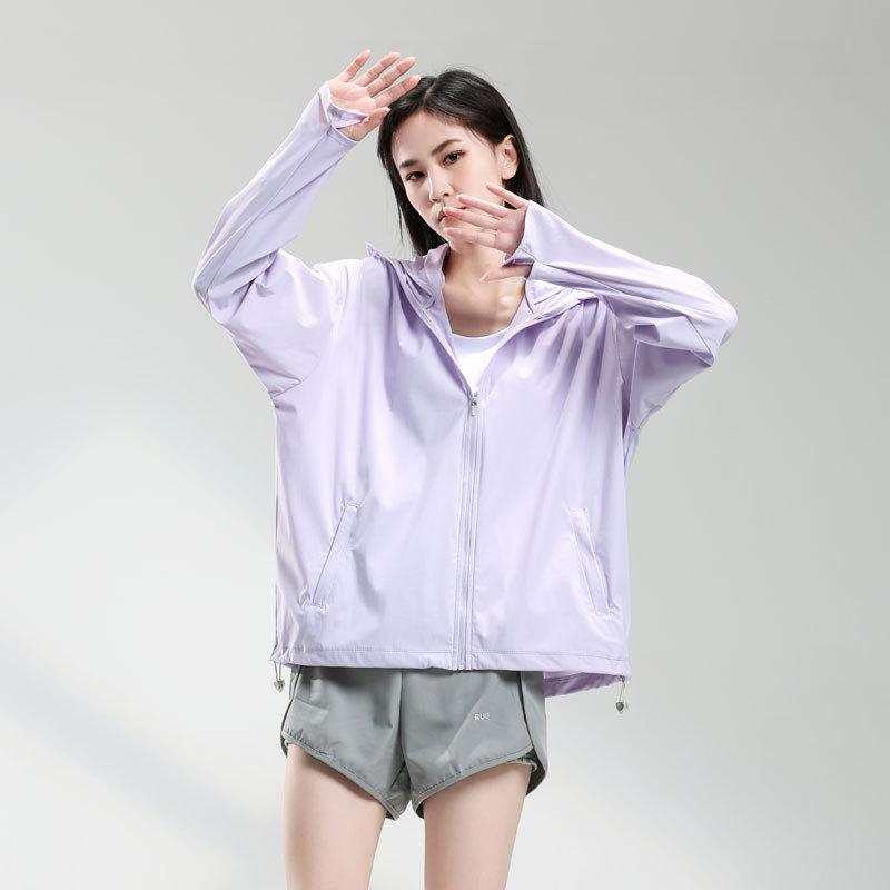Женская спортивная куртка из ледяного шелка с защитой от УФ-лучей - Эластичная, с капюшоном, дышащая ветровка для занятий спортом на открытом воздухе