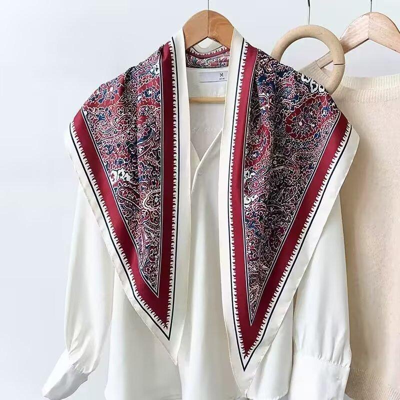 Retro simple and versatile big triangle scarf women's spring summer high-end feeling bag headscarf scarf shawl fart curtain decoration