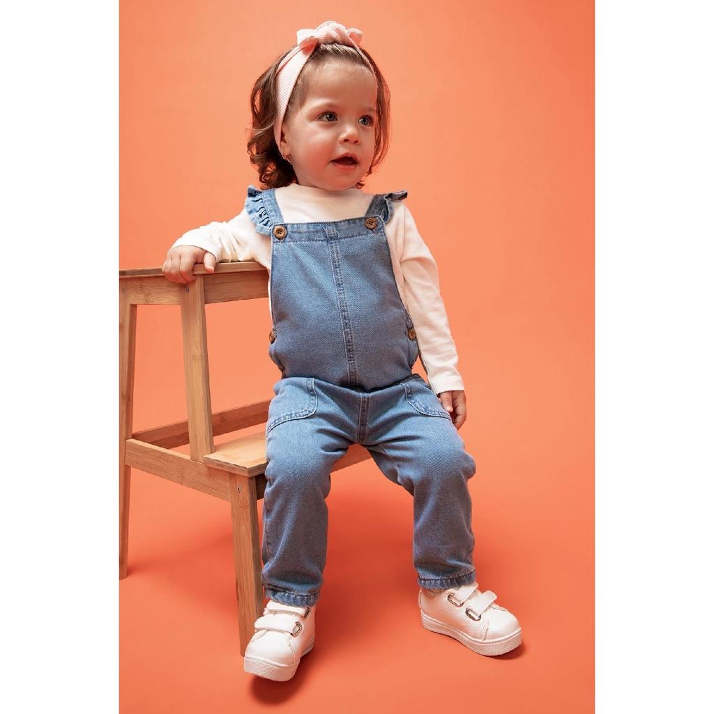 Джинсовый комбинезон для девочки