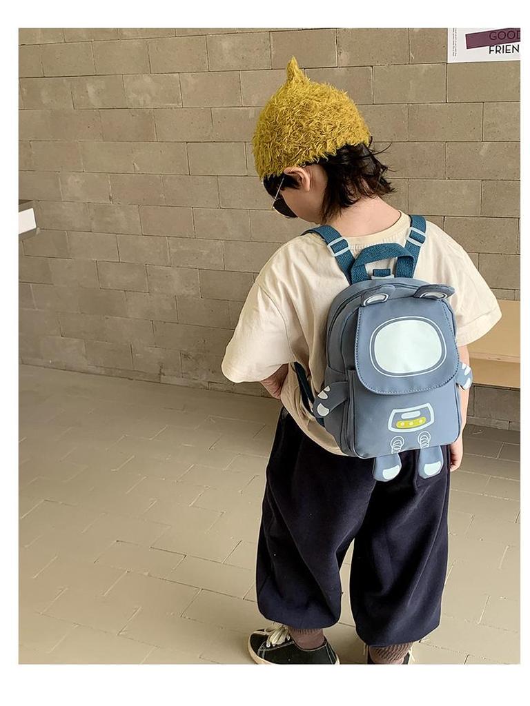 Japanese Style Anti-Lost Astronaut Schoolbag: Cute Kindergarten Backpack for Boys & Girls