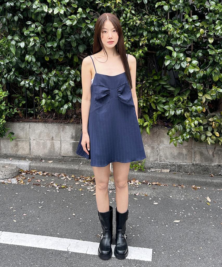 Margarine Fingers Blooming Ribbon One-Piece (Navy)