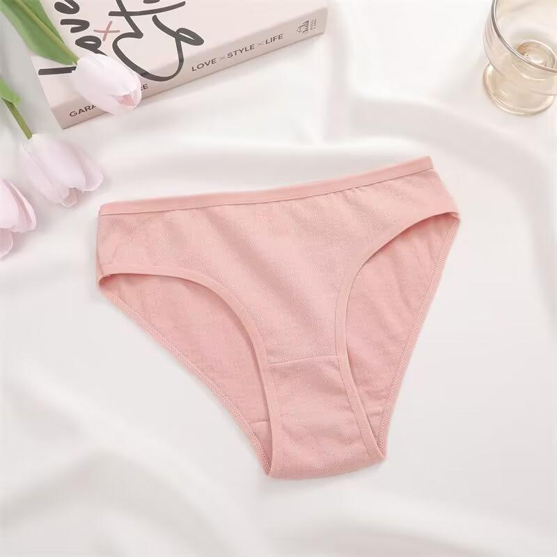 Mid-waist Cotton Panty For Women Sexy Solid Color Lingerie Soft and Breathable Underwear