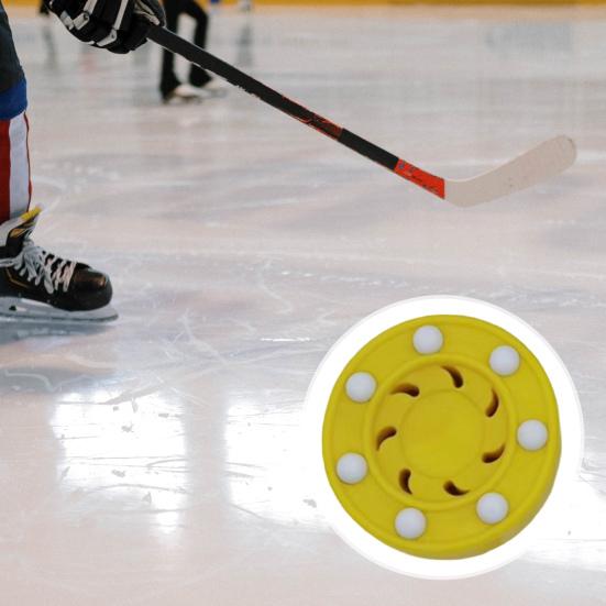 Роллер-хоккей Хорошая упругость Профессиональные развлечения Роллер-хоккей с прямым расположением колес Тренировочная шайба Аксессуары для фитнеса для взрослых