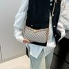 New Textured Underarm Bag Simple Fashion Versatile Handbag Exquisite Casual Shoulder Bag