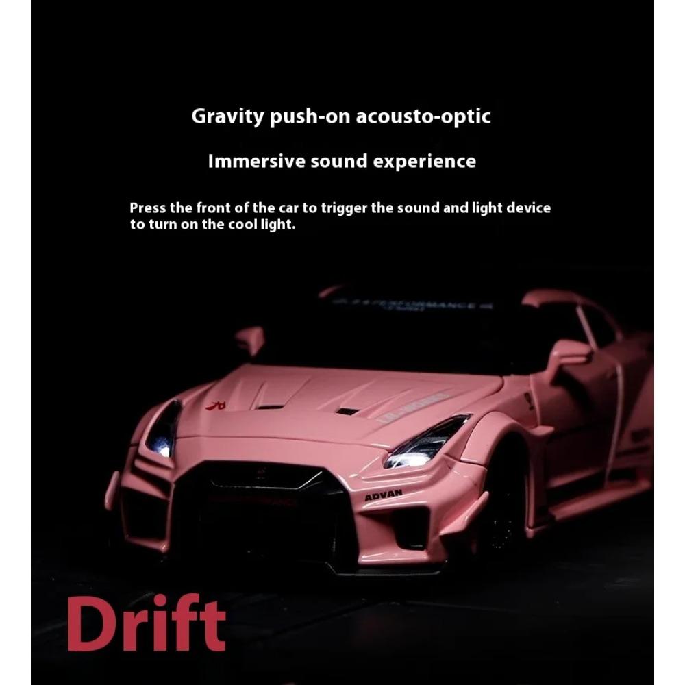 1/32 Scale Skyline Nissan GTR-CSR2 Alloy Sports Car Diecast Metal Model Sound & Light Toy Collect Display Ornament Gift for Boys
