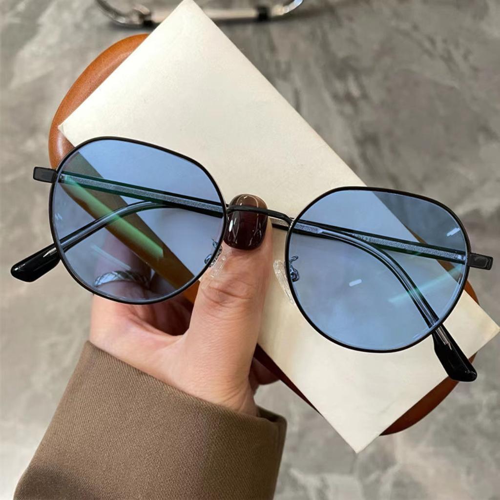 Очки, меняющие цвет, для женщин, близорукость, астигматизм, можно подобрать по степени, защита от синего света, индивидуальный простой макияж, универсальная тонкая оправа для студентов