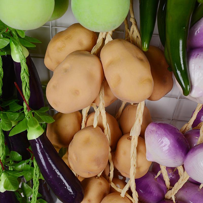Farmhouse Hanging String Vegetables with Chili, Potato, Corn, Garlic & Peanut Model for Restaurant Courtyard Decor