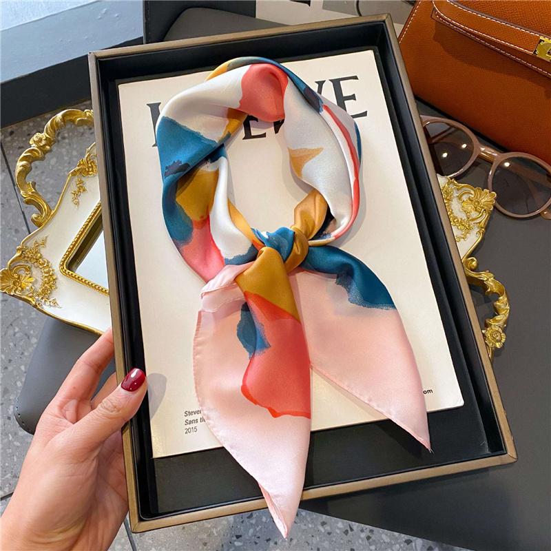 70*70cm Silk Shawl Square Printed Scarf Women Satin Neck Hair Band Soft Neckerchife Kerchief Bandana Foulard