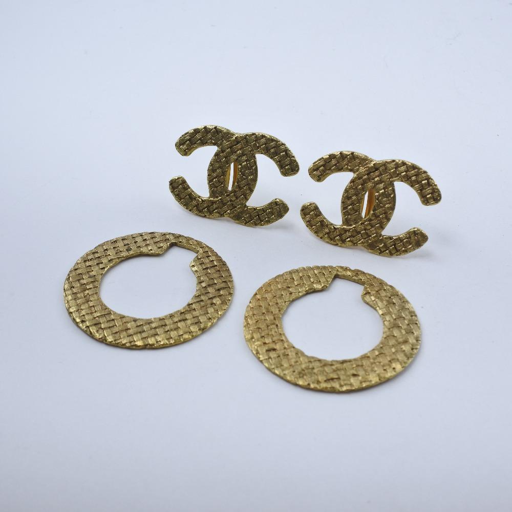 CHANEL COCO Mark Earring mesh Plated Gold 32.8g Women Used