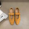 Single Shoes Women's 2025 New Spring and Autumn Niche Design Sense Rhinestone Versatile Rivet Flat Shoes Mary Jane Shoes