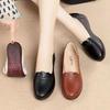 2025 New Style Shoes Casual Men Shoes Soft Sole Breathable Fashionable Light Slipper Women Shoes Single-layer Shoes