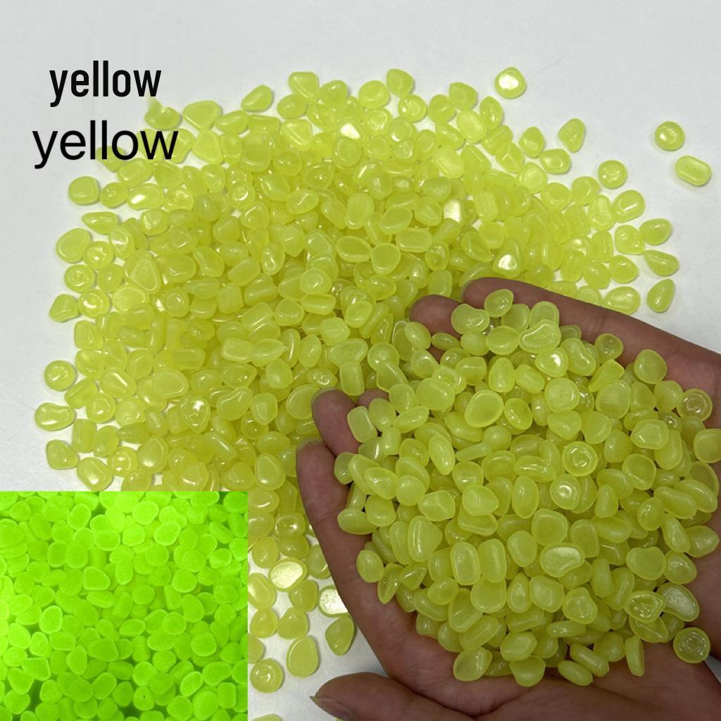 Светящиеся искусственные флюоритовые камешки 5-8 мм для аквариумов и садов