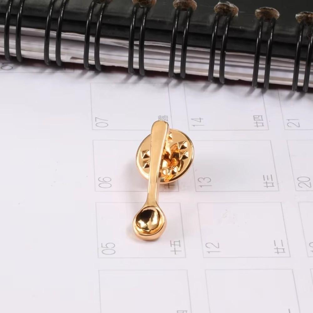 Small Size Coffee Spoon Lapel Pins Creative Metal Metal Badges New Spoon Brooch Denim Jackets