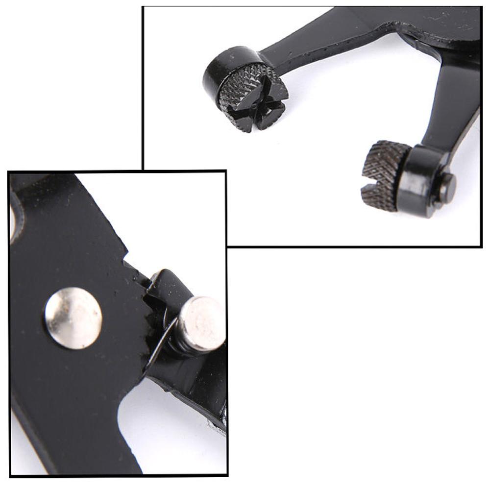 Плоскогубцы для хомутов для шлангов водопроводных труб автомобиля. Зажим с поворотным приводом. Инструмент для фиксации губок. Снятие и установка кольцевых плоских хомутов для шлангов.