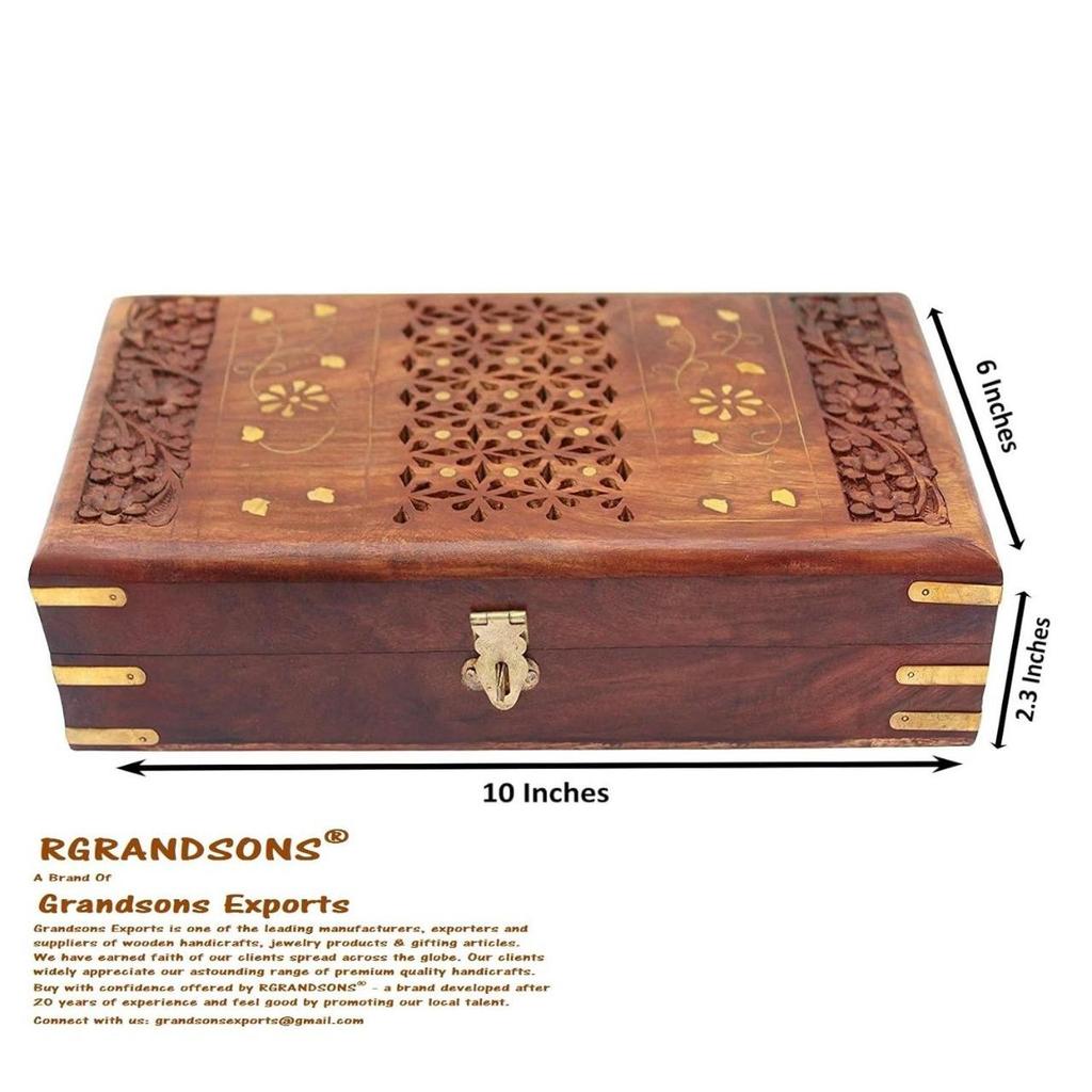 Деревянная шкатулка для украшений ручной работы для женщин. Органайзер для драгоценностей, украшенный вручную замысловатой резьбой. Подарочные изделия.