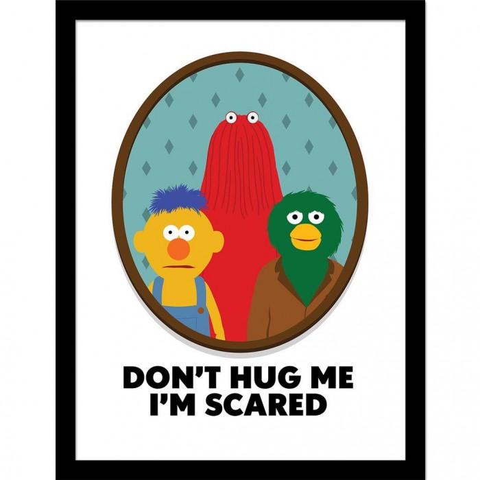 DonÂ´t Hug Me IÂ´m Scared Trio Portrait Framed Poster