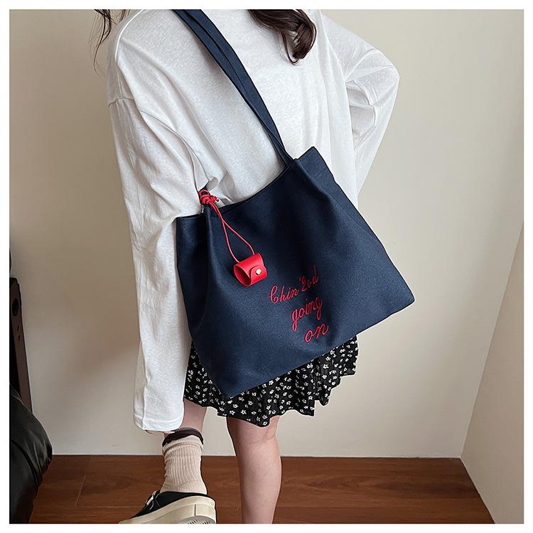 Simple Large-capacity Letter Canvas Bag Women's Summer New Commuter Shoulder Daily Travel School Bag
