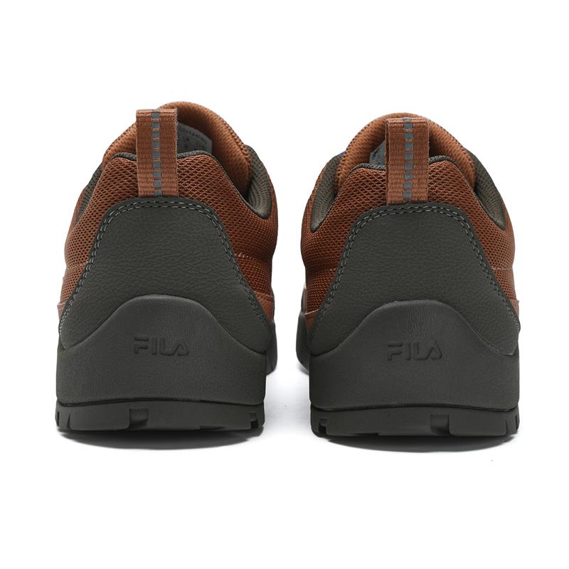 Fila CAMLIFE Горные туфли Модные повседневные для улицы Прочные дышащие низкие кеды Мужские кроссовки Коричневые Белые F12M522144FBS