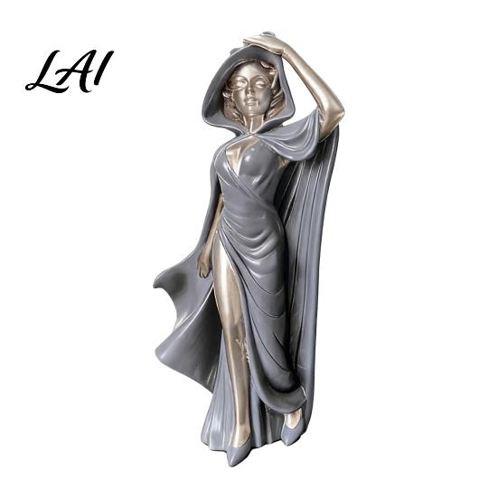 Stylized Resin Sculpture Mysterious Black Cloak Witch Queen Statue Gothic Elegant Female Premium Interior Decor Figurine Dark Art for Entryway