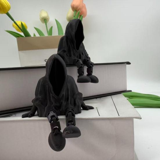 yangyizhi 3D Printed Mysterious Black Robe Figurine, Articulated Sitting Statue with Movable Legs, Gothic Desktop Ornament for E-sports Gaming Decor
