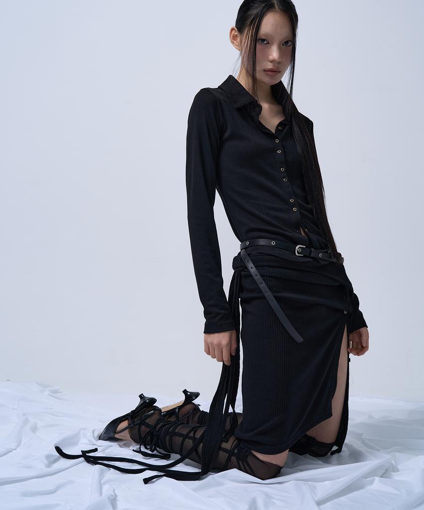 G Museum Layerable Button Wrap Skirt (Black)