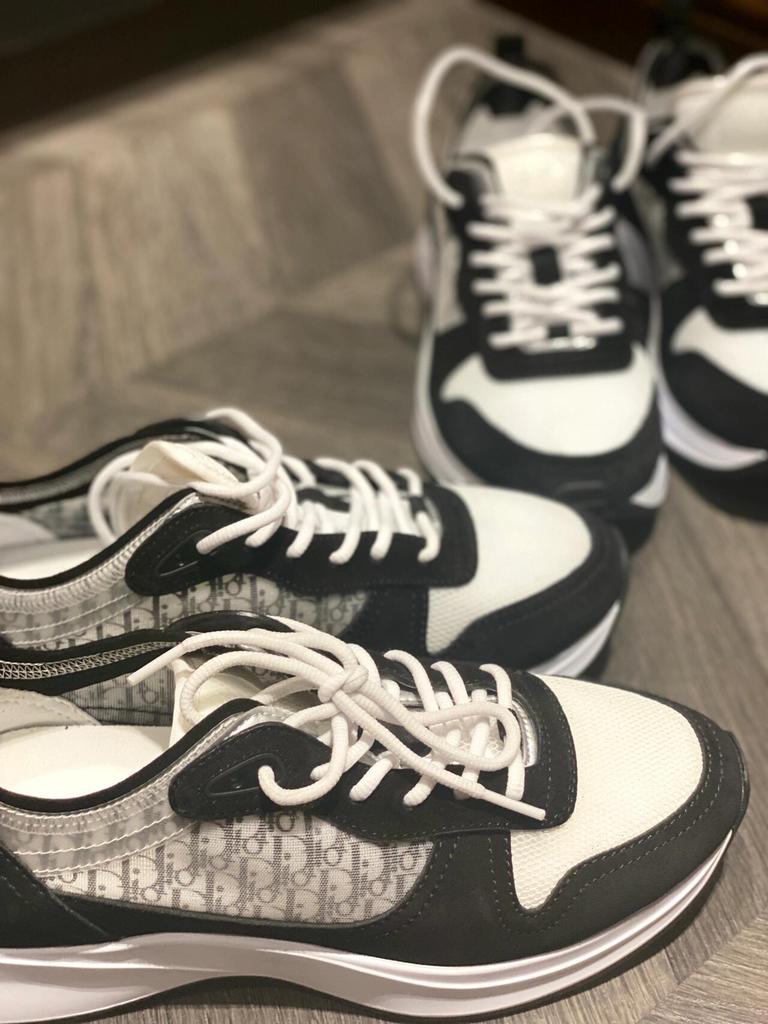 Мужские повседневные низкие кеды в европейском стиле с вышивкой и толстой подошвой