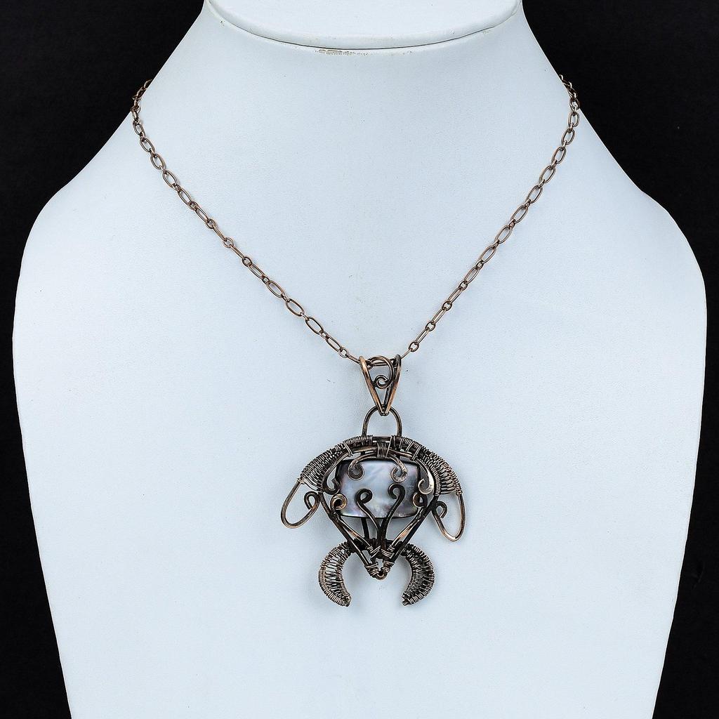 Черный перламутровый кулон, медная проволока, обернутая кулоном, драгоценный камень, медная бижутерия, кулон в виде черепахи, подарок для мамы, кулон ручной работы в стиле бохо
