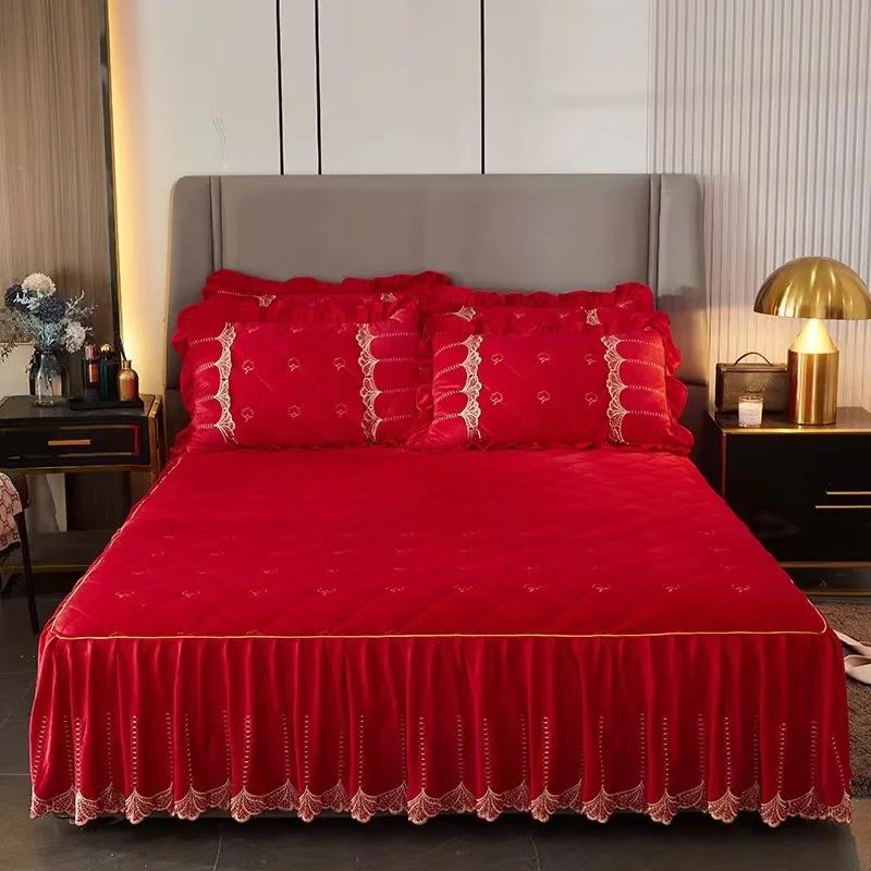 Luxury Solid Color Crystal Velvet Quilted Bedspread King Queen Size Lace Soft Coral Fleece Bed Skirt Not Including Pillowcase