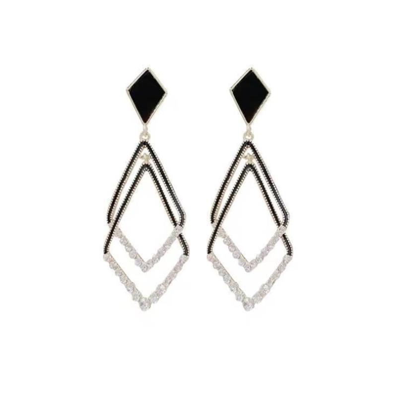 Модные черные геометрические серьги в форме ромба для женщин и девушек, подарочные украшения оптом