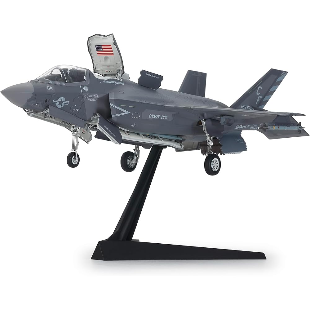 Tamiya (TAMIYA) 1/72 Серия Коллекционных Военных Самолетов №93 Lockheed Martin F-35B Lightning II Пластиковый М...