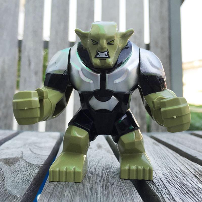 Набор мини-конструктора Marvel Фигурка супергероя-животного Танос Халк Каменный человек Собирается Набор строительных блоков Игрушка Подарок на день рождения для детей