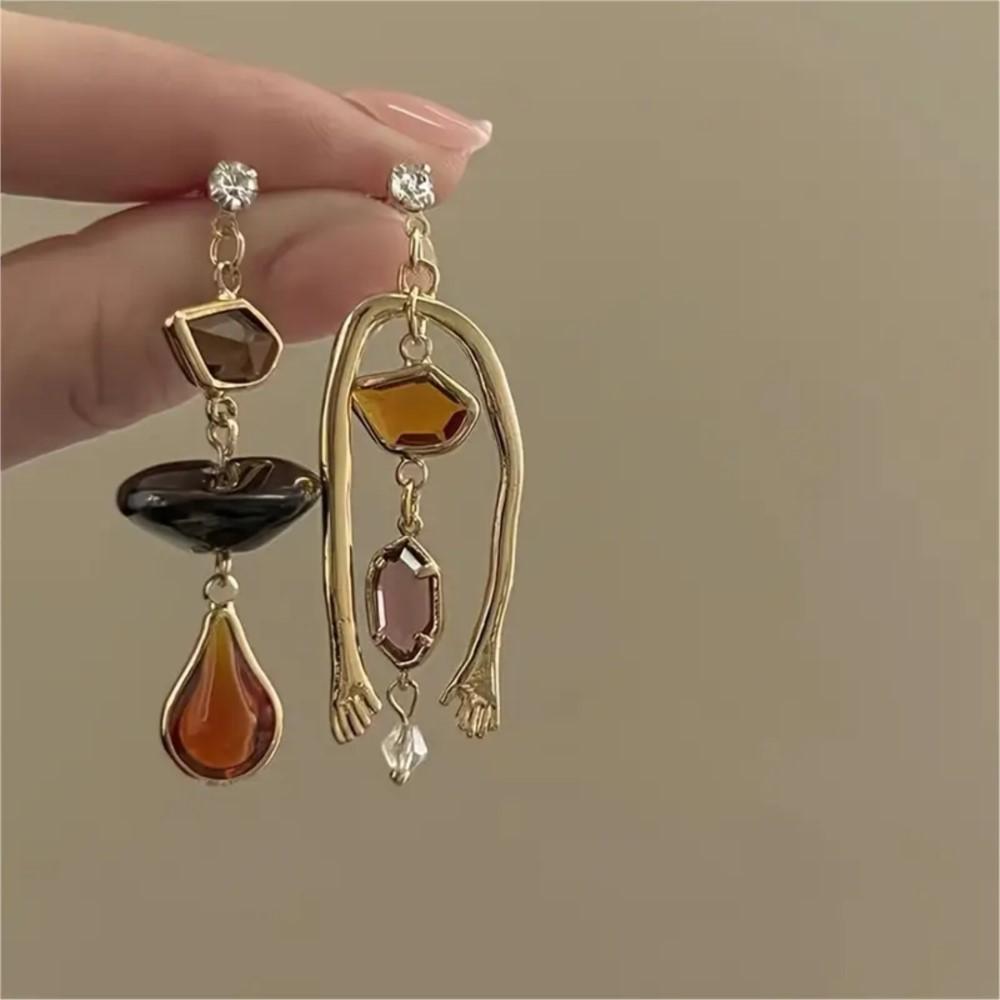 Simple Atmosphere Style Asymmetrical Gem Zircon Dangle Earrings for Women Vintage Chic Statement Earrings Daily Jewelry Wear
