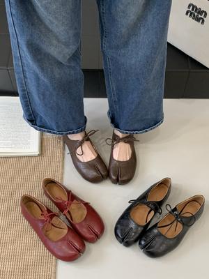 2025 осень и зима новая ретро повседневная внутренняя высота увеличение одинарная обувь женская шнуровка бант кожаная обувь балетки