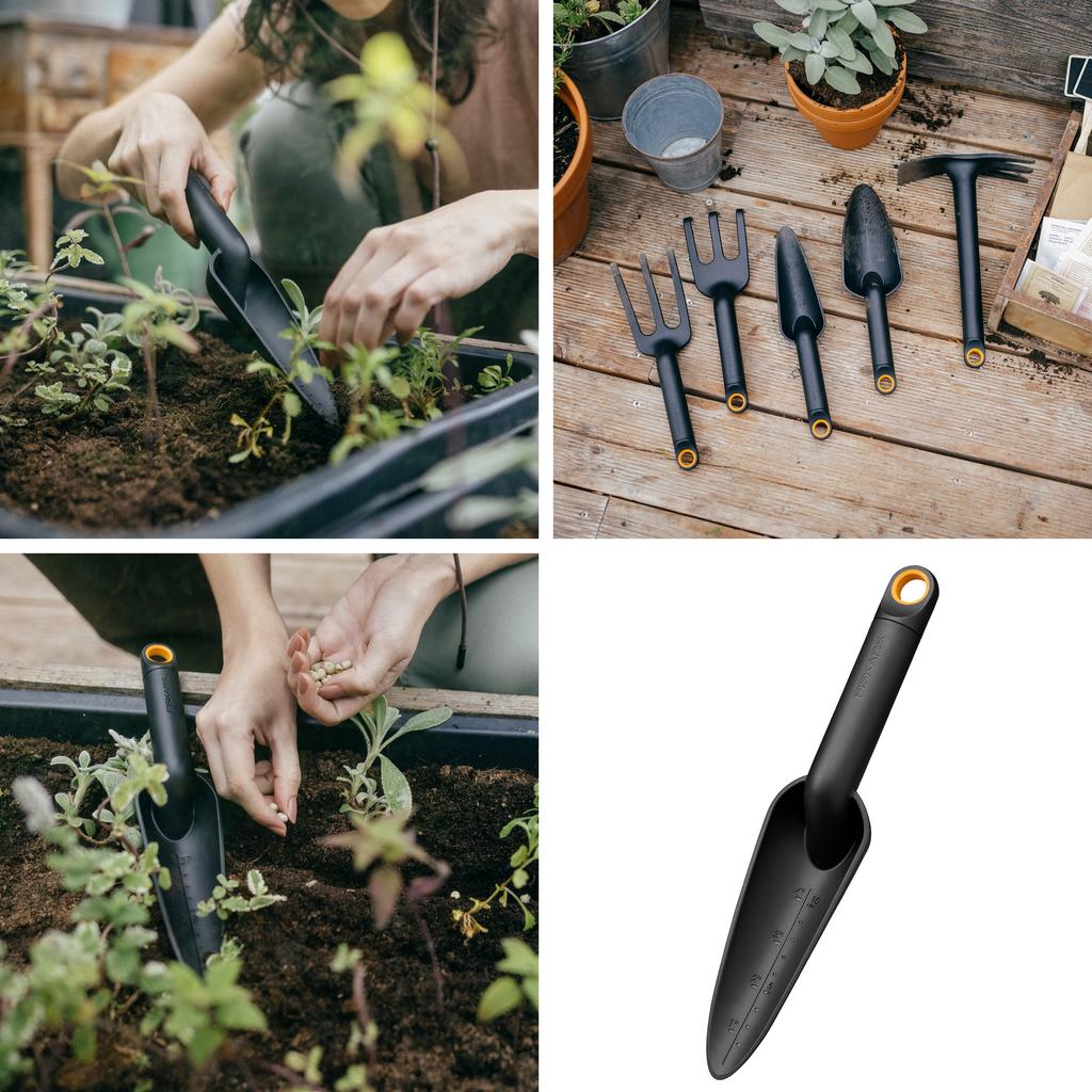 Fiskars Premium Hand Cultivator Small Garden Soil Loosener