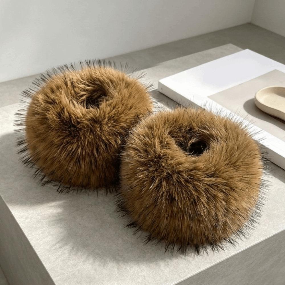 Soft Faux Fur Wrist Cuffs Keep Warm Plush Sleeve Covers Arm Warmer Sleeves Autumn Winter