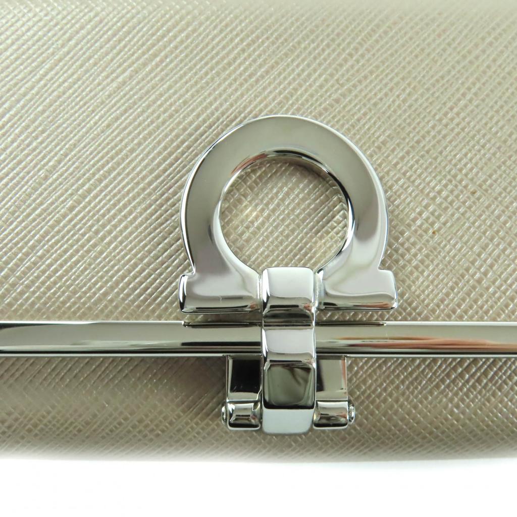 Excellent Salvatore Ferragamo Key holder  Champagne Gold leather Women 224627 Used