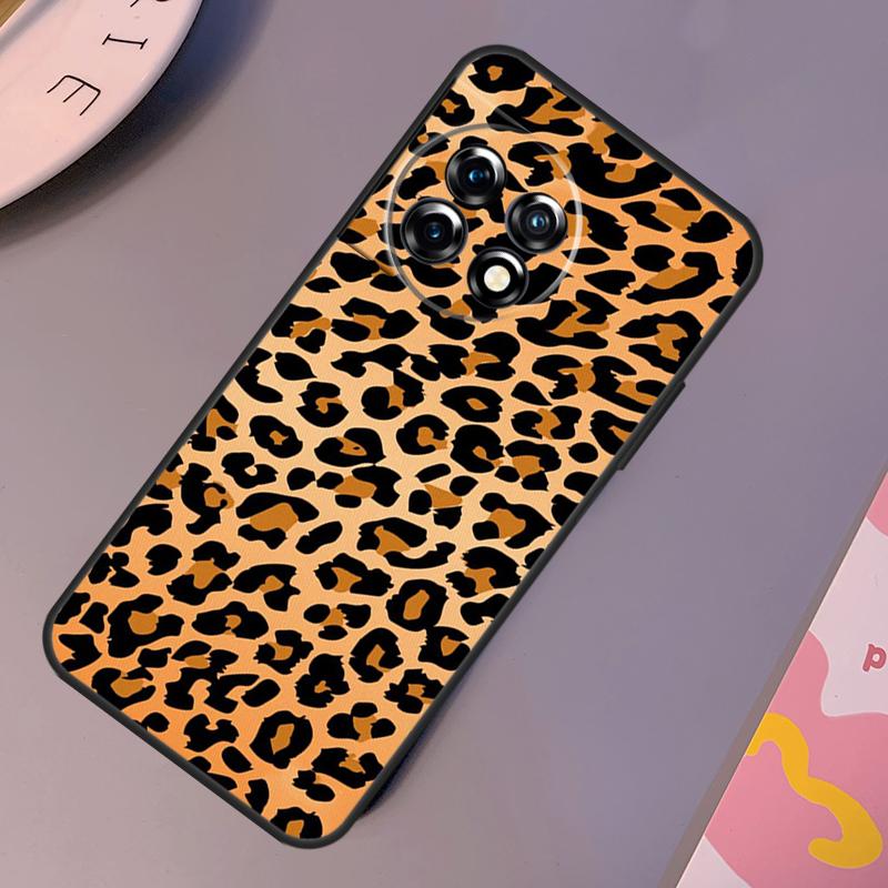 Чехол с леопардовым принтом и узором черной гепардовой шкуры для OnePlus 12R 10T 10R 9RT 9 10 Pro OnePlus 12 11 Nord 3 2T CE 2 Lite N20 N10