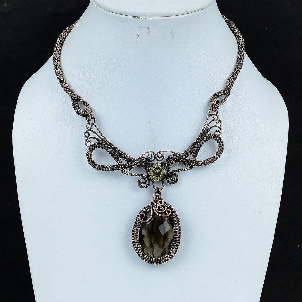 Ожерелье из дымчатого топаза Ручная работа, Ожерелье, обернутое медной проволокой 999 пробы, Дизайнерское украшение с драгоценным камнем, Ожерелье с регулируемой цепочкой, Подарок для мамы