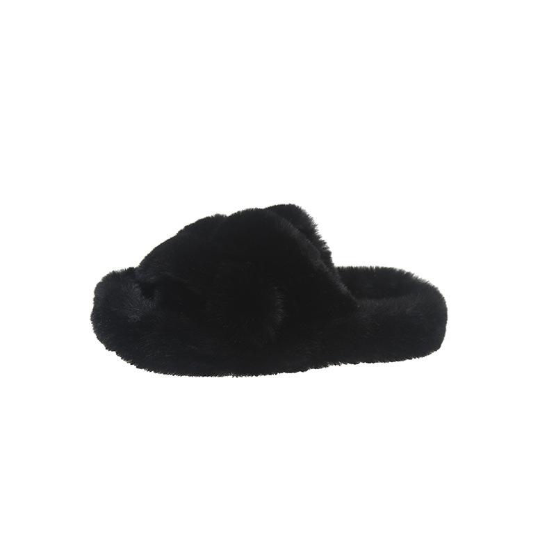 Пушистые тапочки на толстой подошве женские зимние 2025 новые супер популярные фейские модные перекрещенные теплые тапочки