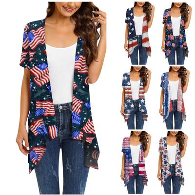 Женское пальто с карманом и кардиганом с короткими рукавами и нерегулярным принтом