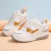 Мода 2025 весна и осень новая большая размерная спортивная обувь женская сочетание цветов все супер огонь низкий верх повседневная обувь маленькие белые туфли