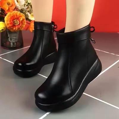 Мягкая кожа осень и зима новые утолщенные термохлопковые ботинки женские на шнуровке сзади бархатные туфли для мамы удобный круглый носок универсальные женские ш